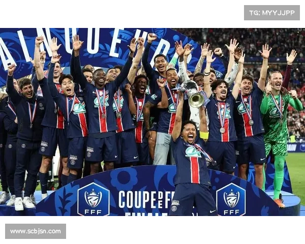 巴黎圣日耳曼在法国超级杯中的引援策略与未来发展方向解析